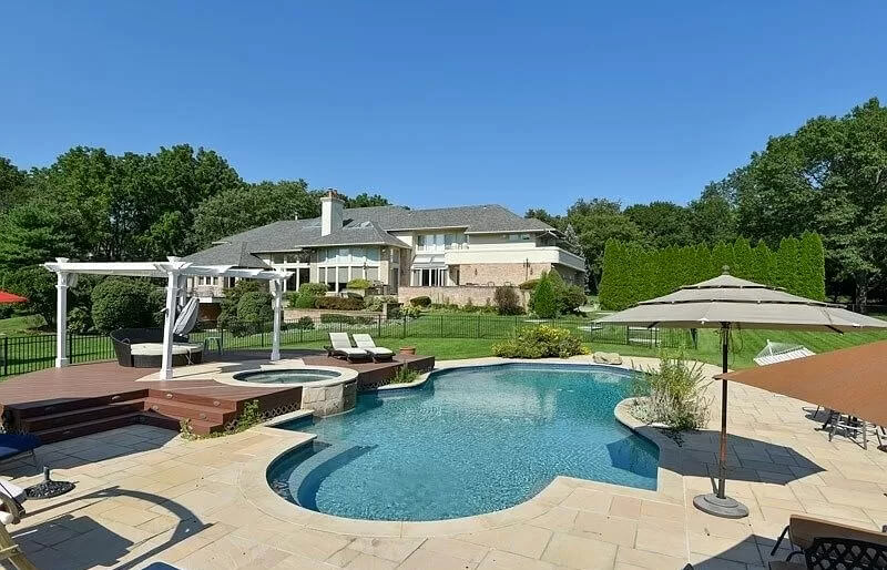 Swimming Pool Remodeling in Old Westbury, NY