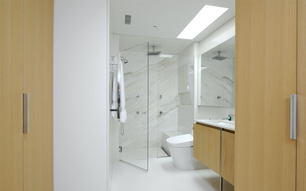 bathroom remodeling contractors Roslyn