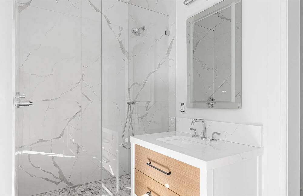 bathroom remodeling contractors in Manhasset Hills NY.jpg