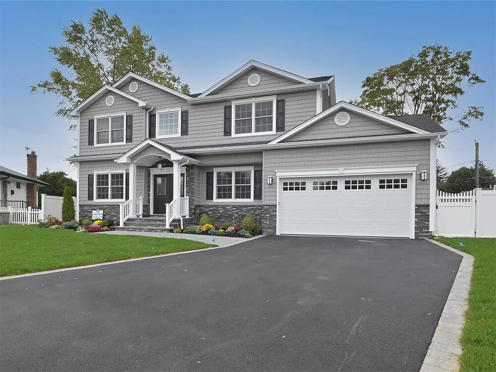 custom home builder